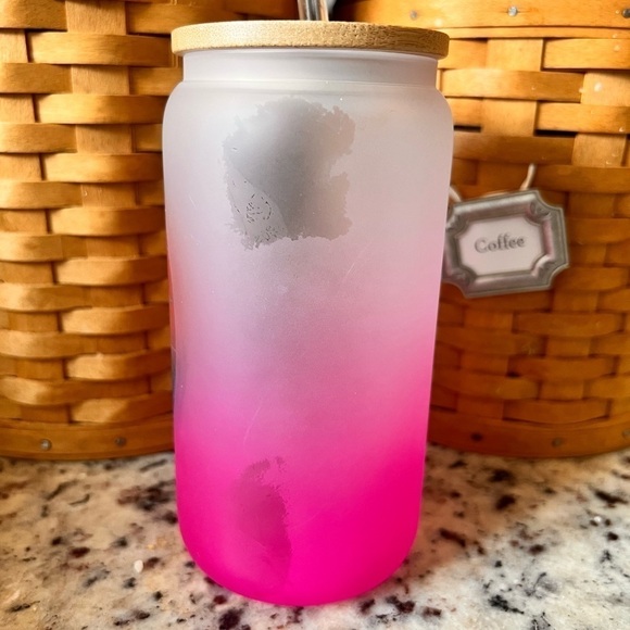 HOT pink Glass drinking glass with bamboo lid and straw - Picture 2 of 3